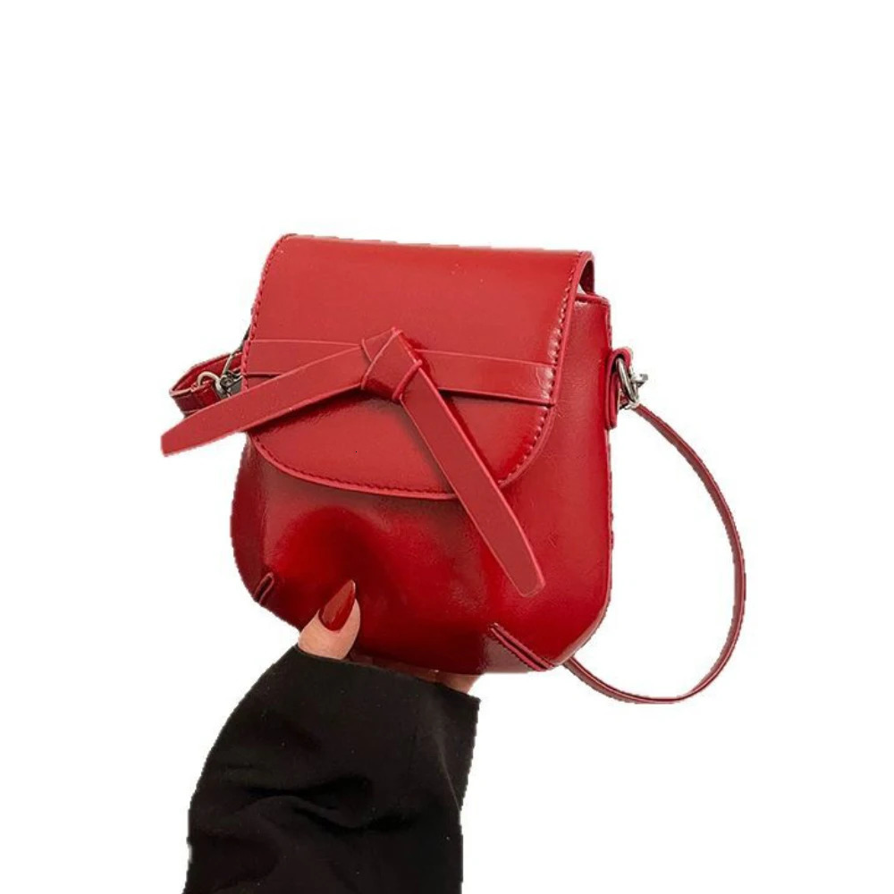 Simple Glossy Crossbody Bag for Women High Grade PU Buckle One Shoulder Bags Daily Working Commute All-Match Versatile Packs 250605