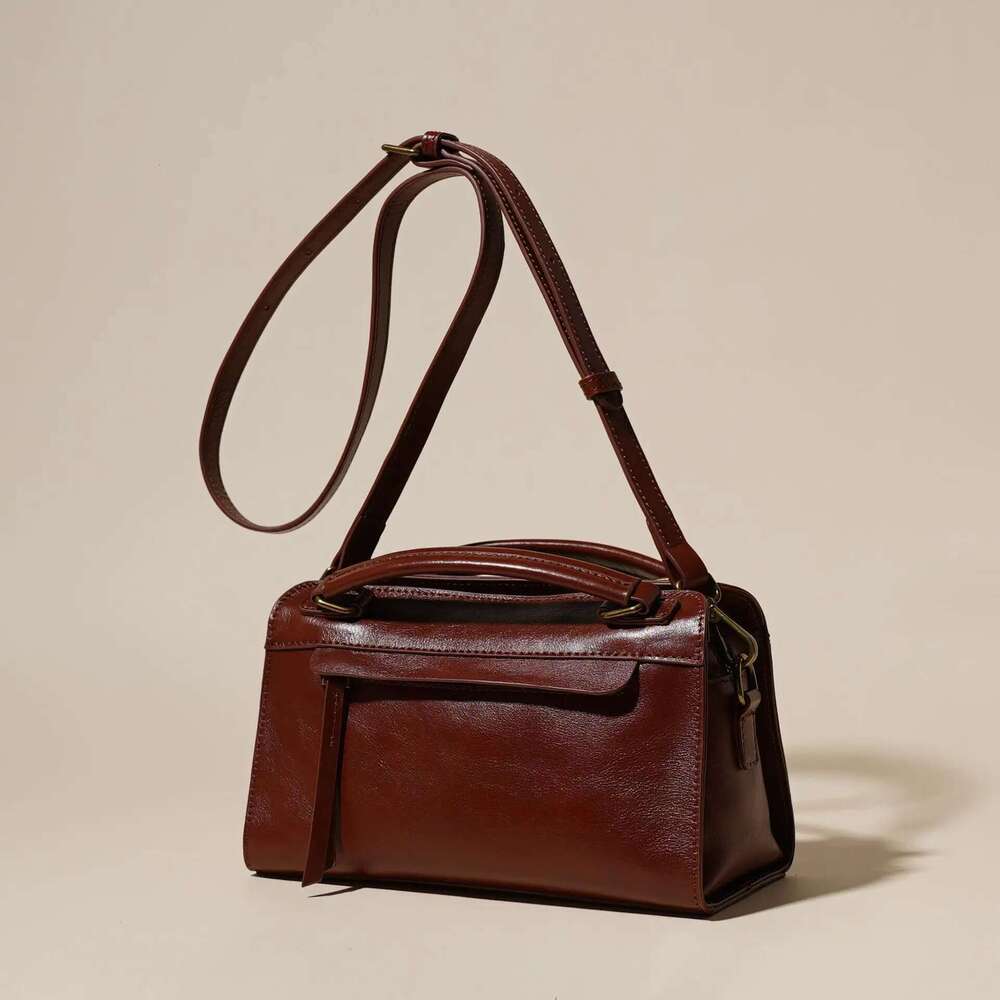 2025 Genuine Leather Women Shoulder Versatile Small Square Crossbody Bag Casual Daily Women's Handbag For Commuting Shopping