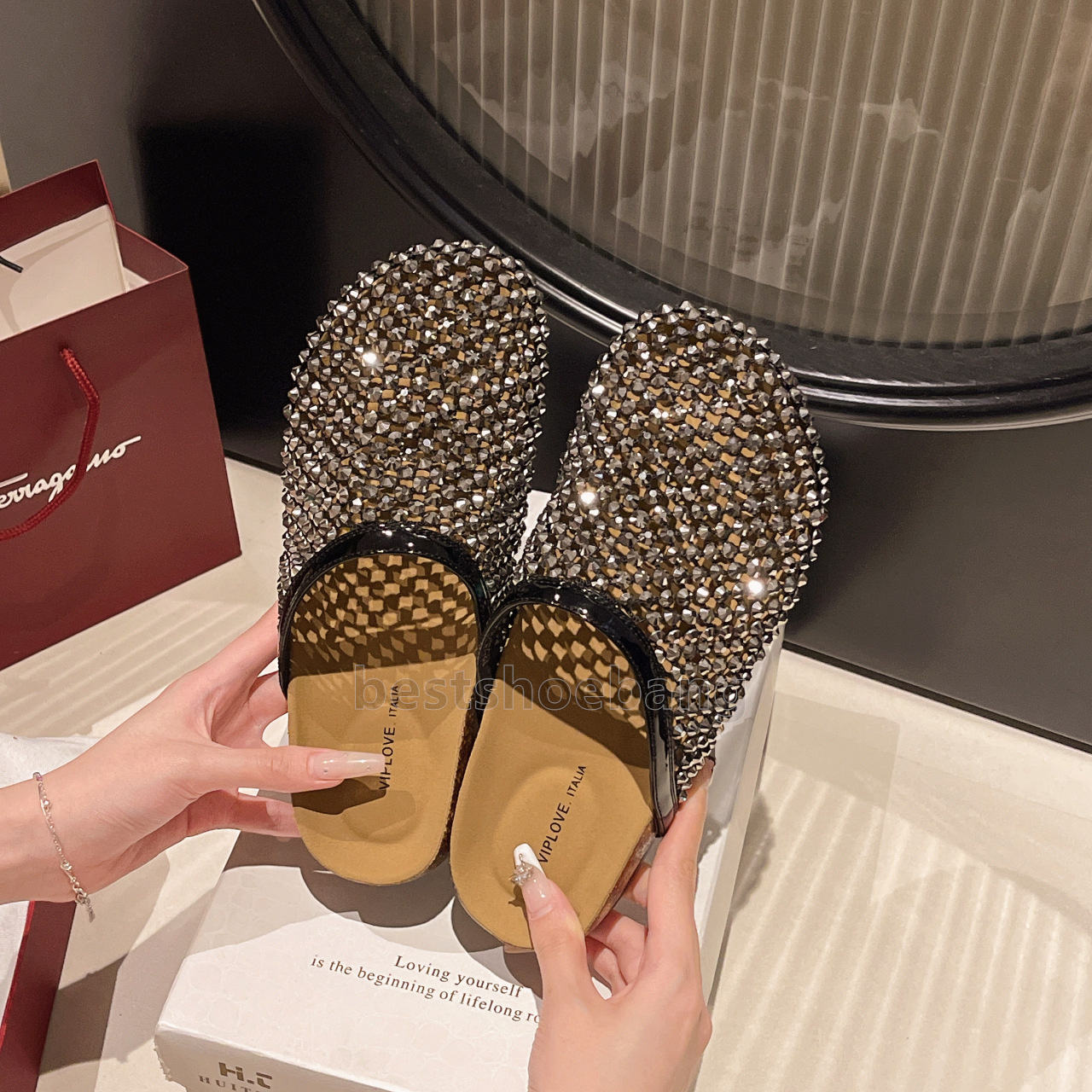 designer sandals rhinestone fishing net slippers flats heels sandale glitter crystal slipper luxury summer clogs soft-soled non-slip platform sandals 