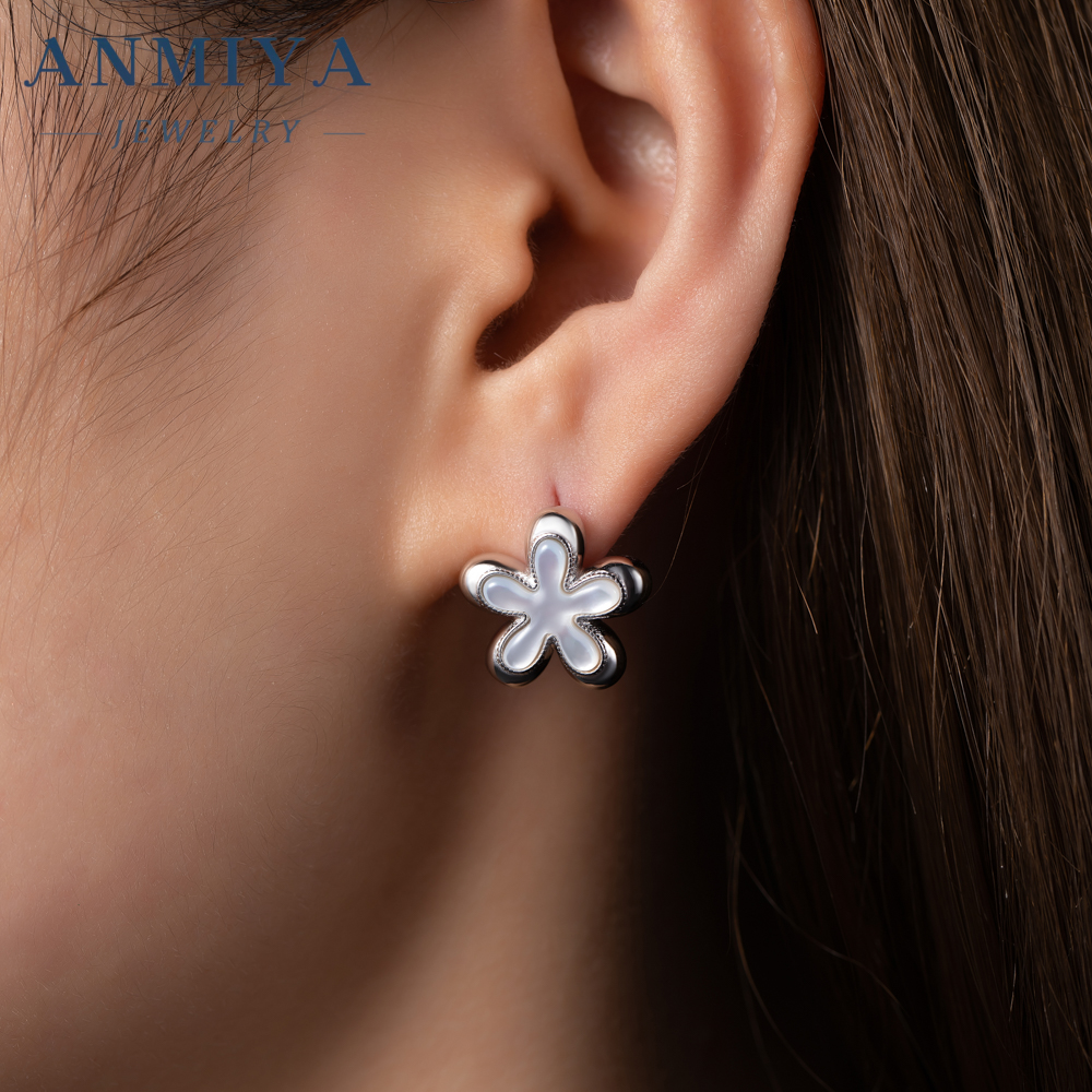 INS Hot Sale 925 Sterling Silver Luxury Four Leaf Flower Earrings Necklace Set for Parties Gifted Zircon Stones Crafted Ladies