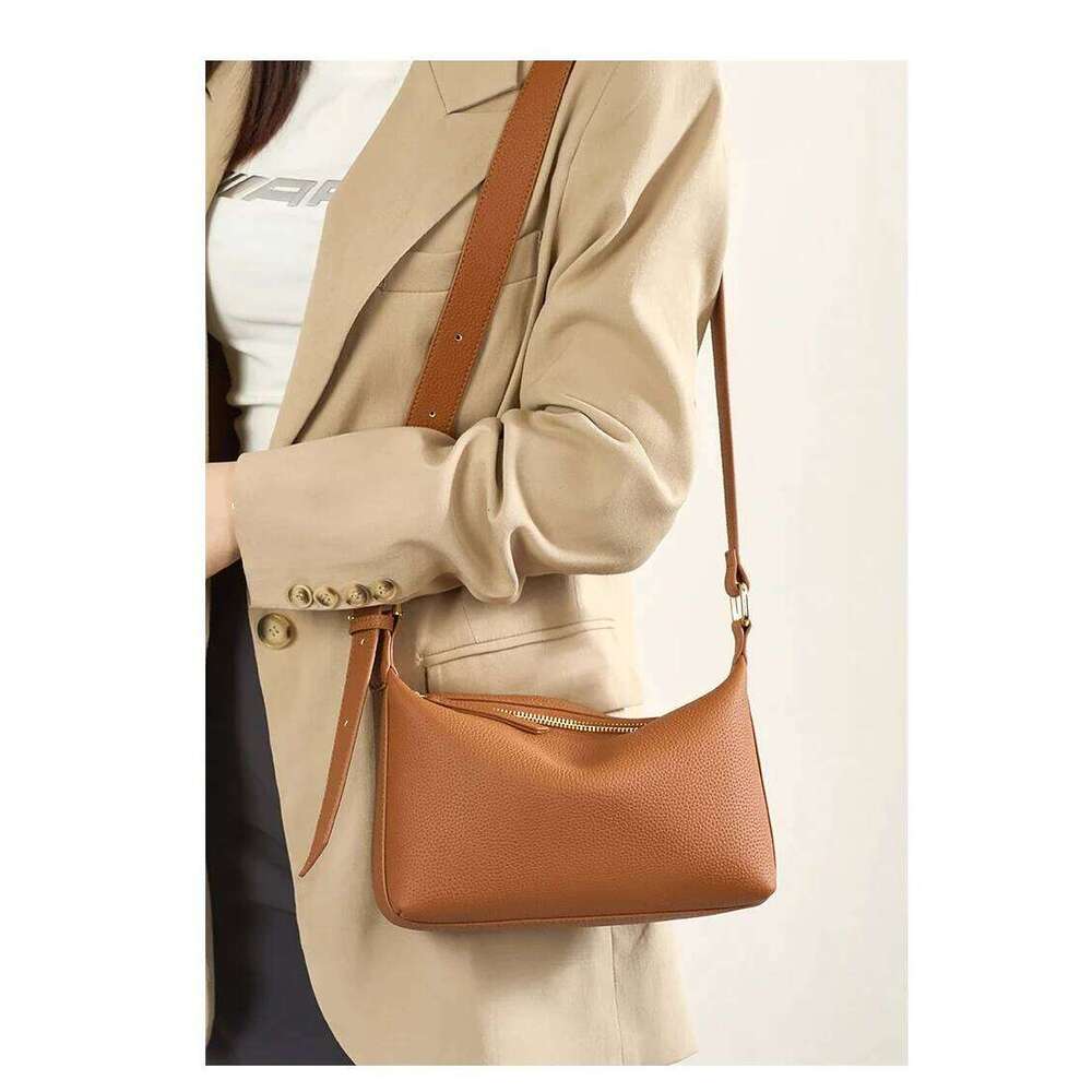 Designer Bags 2025 Women's Cow Genuine Leather Dumpling Crossbody Bag Female Large Capacity Shoulder Bags Ladies Trendy Messenger Handbag Purse L