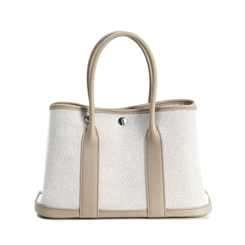Free Shipping Hot Selling Luxury Women's Bag Crossbody Designer Bags Bag Commuter Tote Bag High-quality Large Capacity Top Layer Cowhide With Can