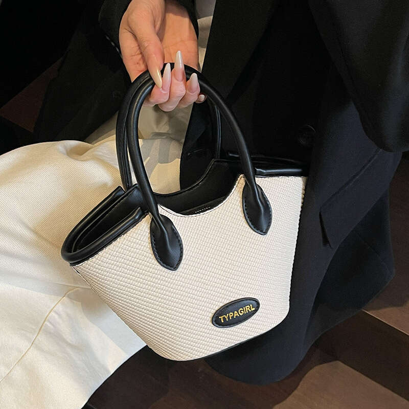 Handheld Bucket for Women, New High-End Niche Style, Crossbody Bag, Fashionable Versatile Small Tote Bag