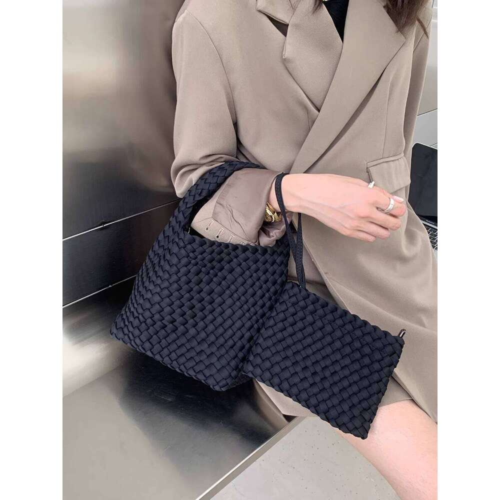 Nylon Fabric Handwoven Large Capacity Tote for Women New Handbag Chain Crossbody Bag