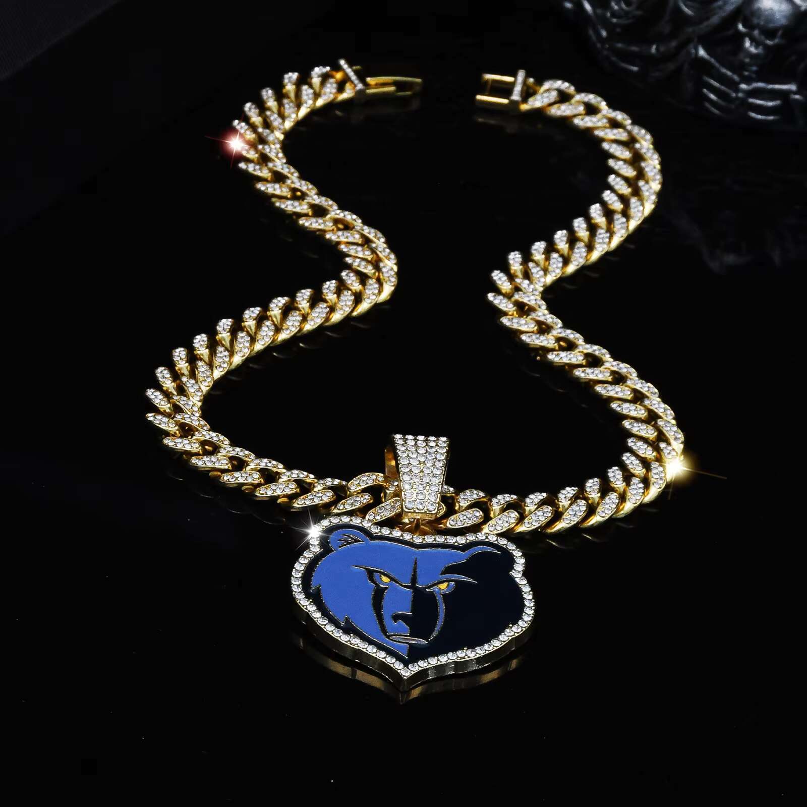 Custom Mens Basketball Team Grizzlies Pendant Alloy Necklace for Hip Hop Gray Bear Sport Fans