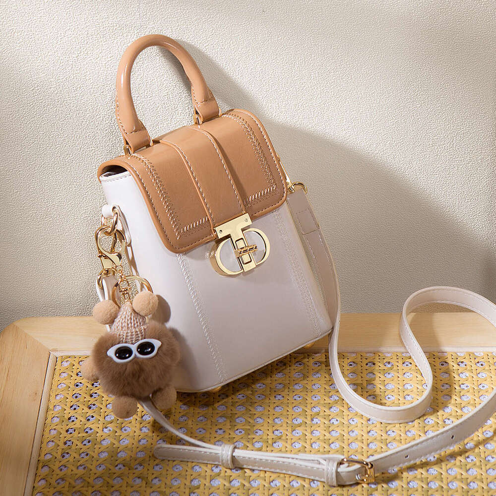 for Girlfriend Bucket Underarm Qixi Festival Gift Women's Bag 2024 New Handbag Daily Commute