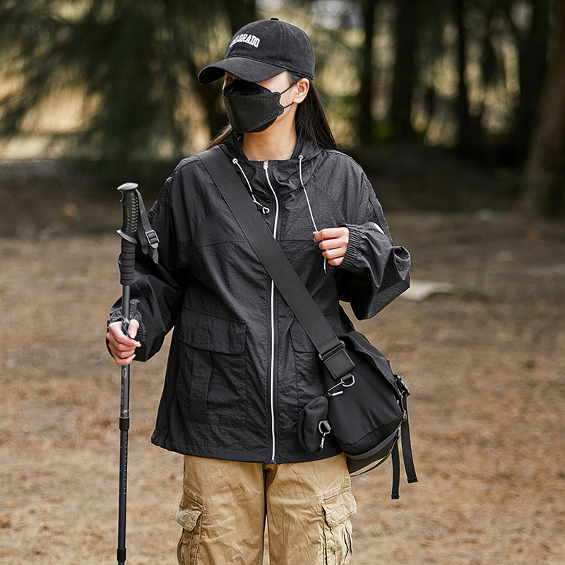 Ddmyoutdoor Outdoor Mountain Sports UPF Sun Men Summer Thin UV Resistant Breathable Ice Silk Sun Protection Clothing For Women Jogging Suit