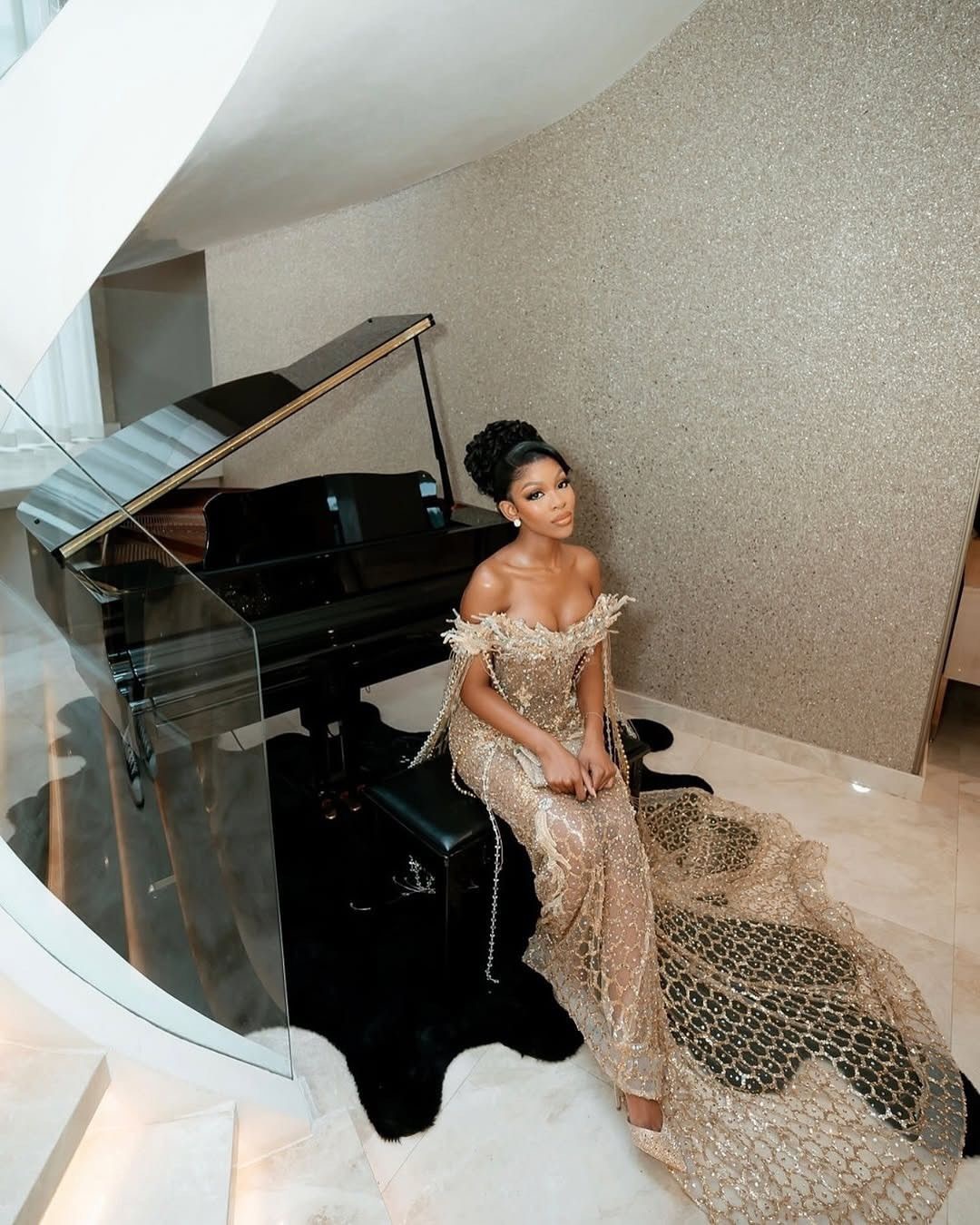 Gold Illusion Mermaid Evening Dresses Floral Crystals Sequined Prom Formal Party Second Birthday Engagement Gowns Customized