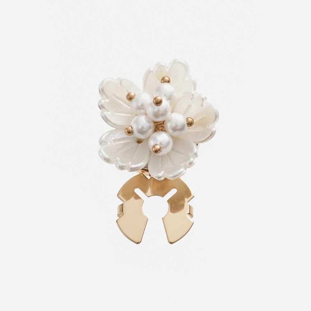 1PCS Pearl Rhinestone Flower Cufflinks for Women Suit Shirt Buttons Covers Fashion Jewelry Accessories Decoration Gifts W250606