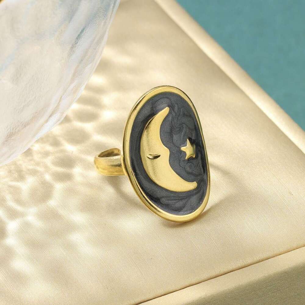 Luxury Astral Inspired Nail Art Ring Crafted from Resilient Metal Alloy