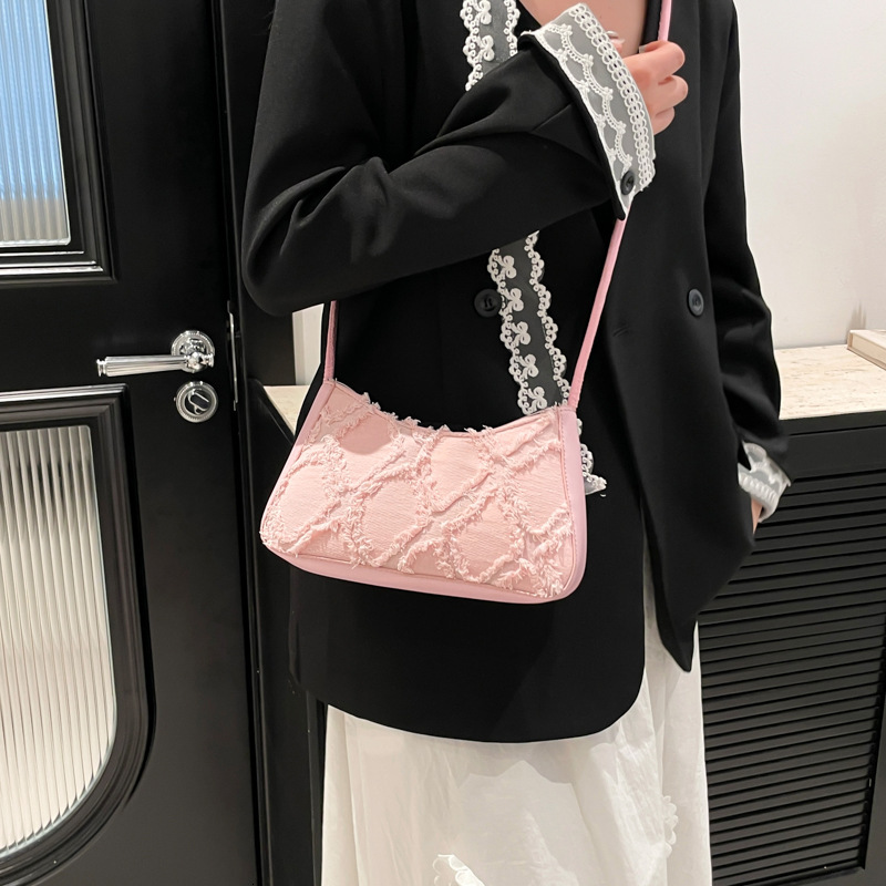 designer Large Capacity Crescent Bag for Women 2025 New Handbag Unique Niche Design Stylish Commuter Shoulder Bag