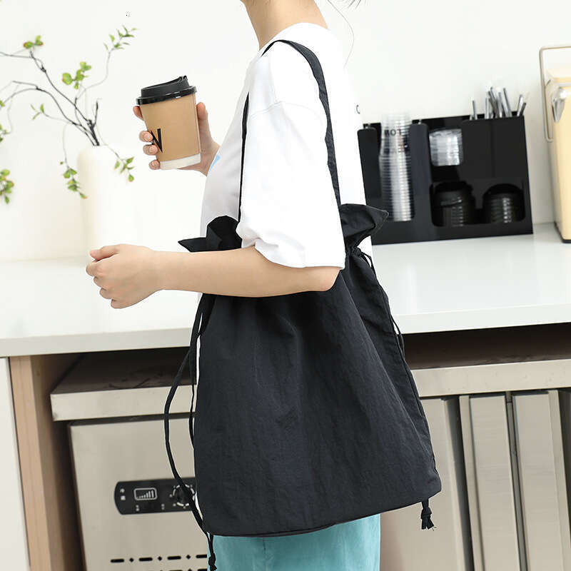 Casual Nylon Bucket Ins Fashion Literary Canvas Tote Internet Celebrity Drawstring Pleated Shoulder Bag for Women