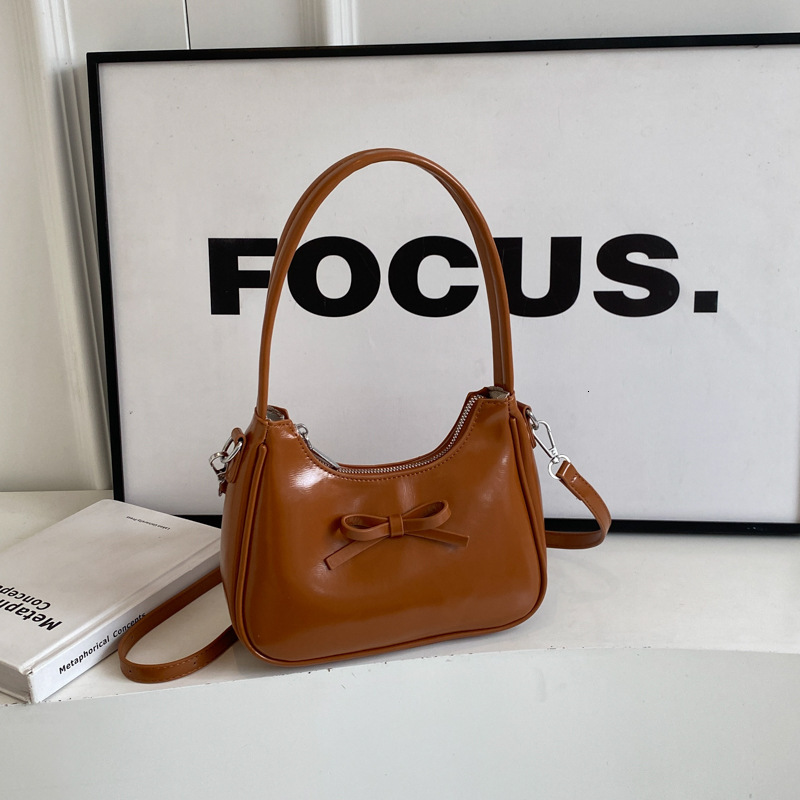 Women's armpit bag new fashion niche design single shoulder crossbody bag designer large capacity women's shoulder bag