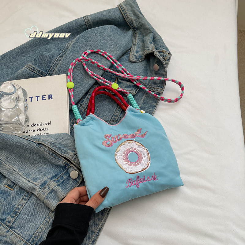 Women's Embroidered Bag, Trendy Nylon Handbag, Casual Shoulder Crossbody Bag ddmynov