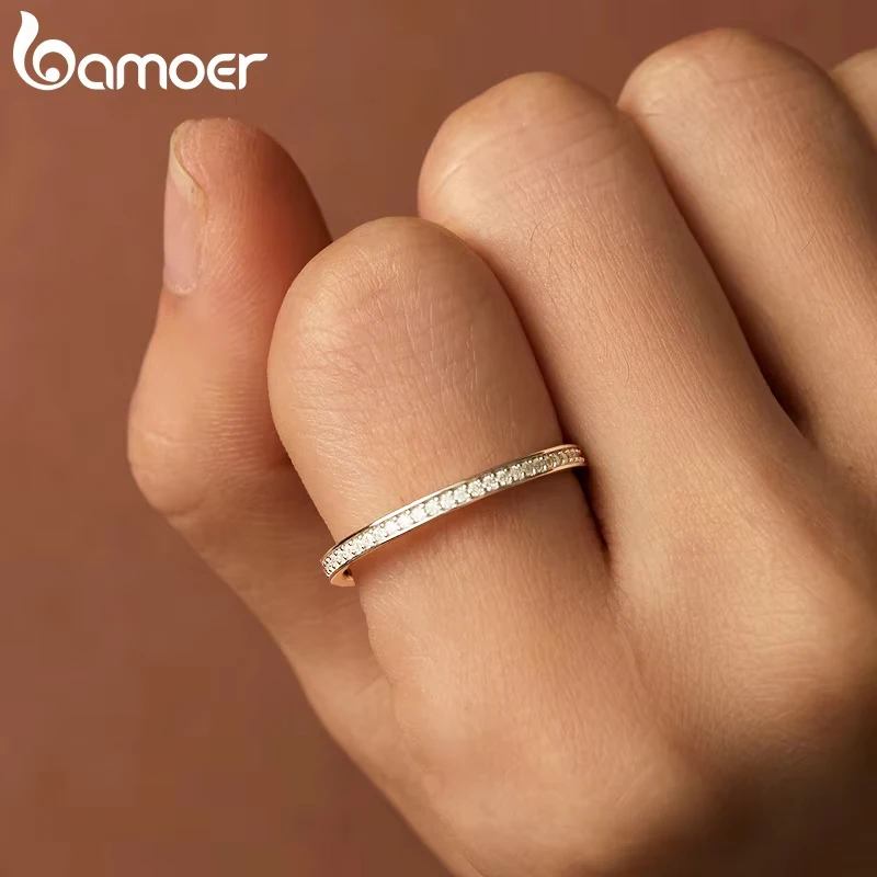 BAMOER Moissanite Wedding Band 925 Sterling Silver Eternity Rings Platinum Plated Lab Created Diamond Stackable Ring for Women Romantic Gift MSR030