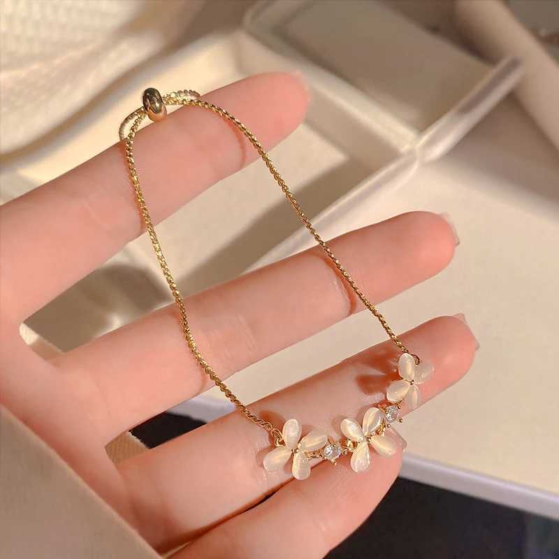 Opal Flower Adjustable Gold Color Bracelets For Women Small Delicate Full of Rhinestone Bracelets Wedding Jewelry Party Gift W250606