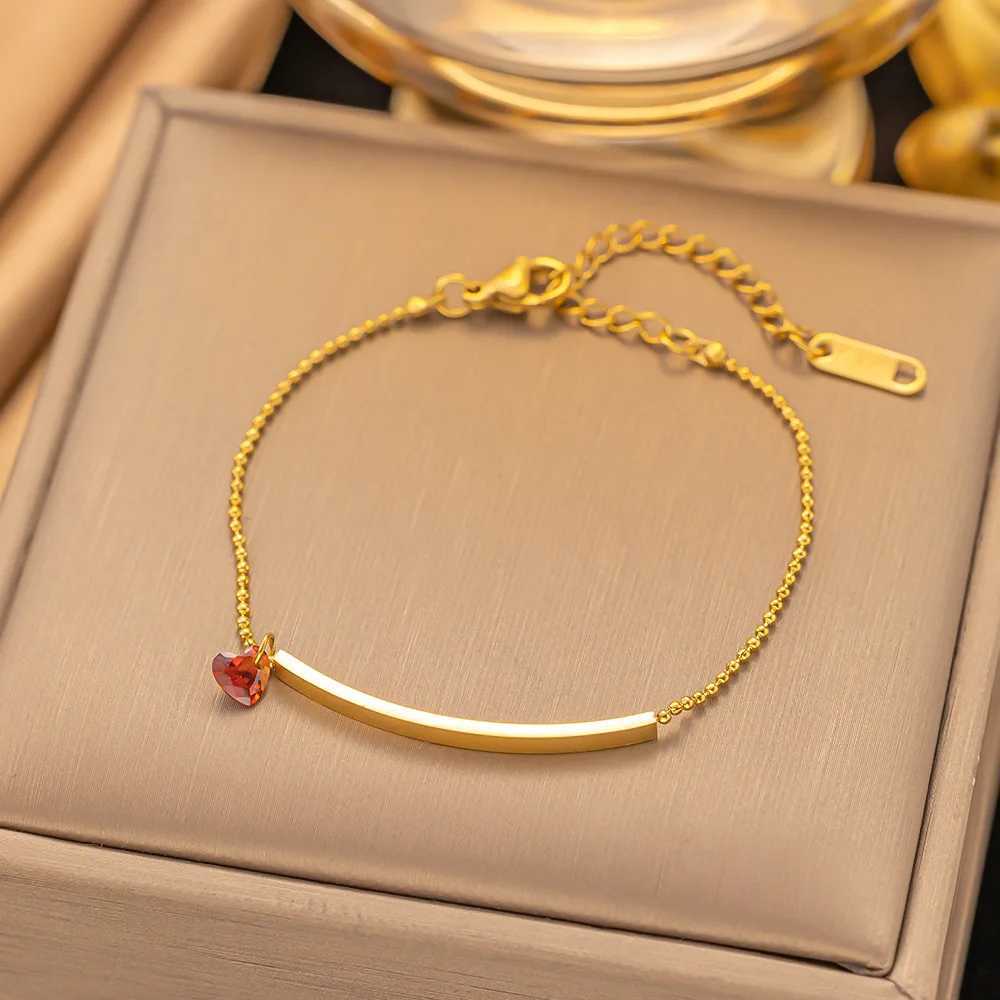 316L Stainless steel New fashion fine jewelry Simple red heart zircon charm beaded chain bracelet for women W250606