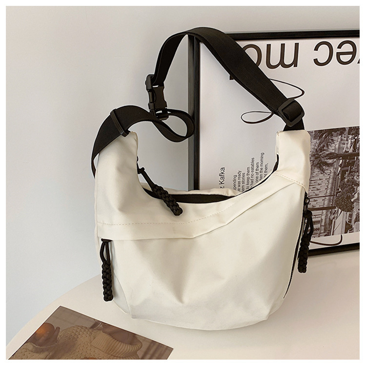 designer 2025 Autumn Winter New Fashion Oxford Cloth Single Shoulder Crossbody Underarm Small Bag Women's Bag Supports Wholesale and Mixed Orders