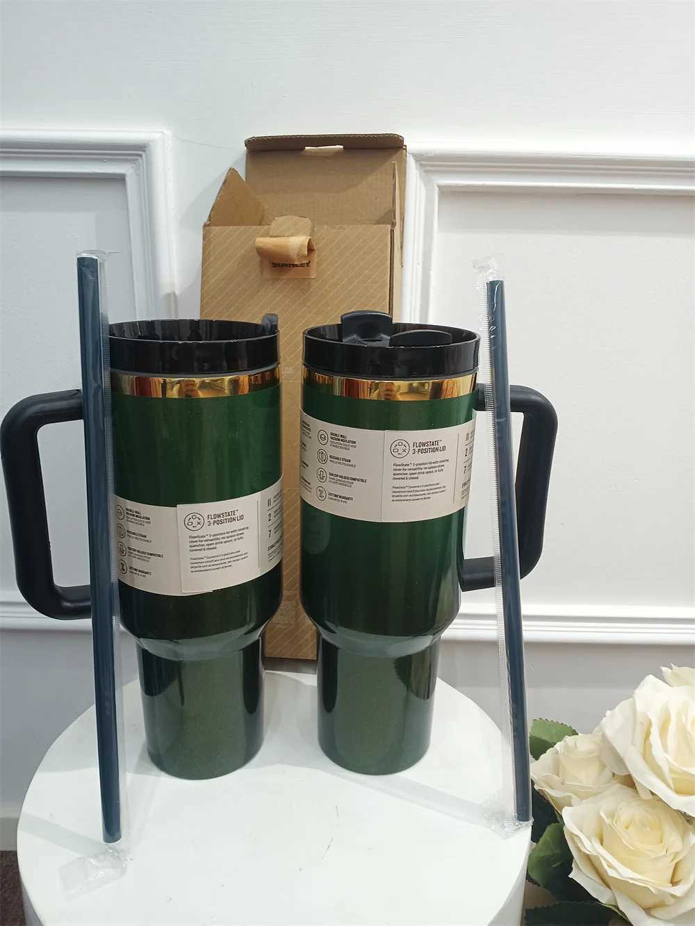 High Quality 2025 Fashion New Tumbler Mug 40oz Premium Stainless Steel Tumbler with Silicone Handle Vacuum Travel Home Outdoors With T250606