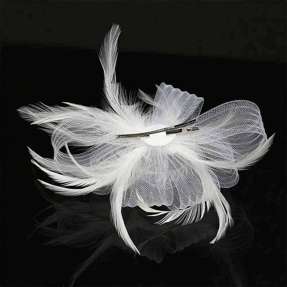 British Retro Women Feather Fascinator Headband Large Floral Hair Clip Cocktail Wedding Party Bridal Hat Decor Ladies Headwear Z250605