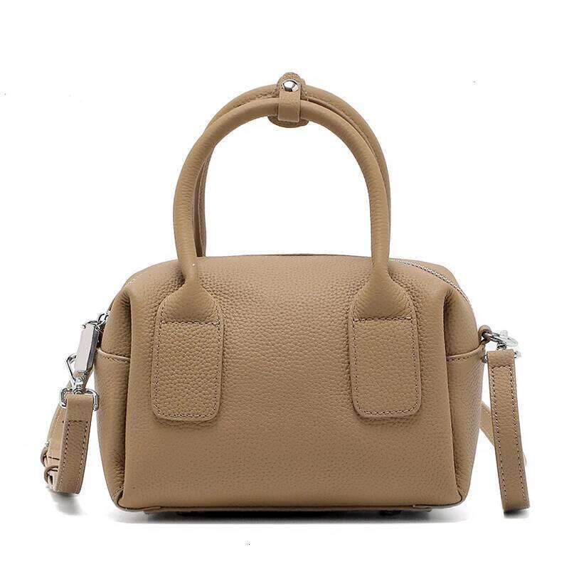 Designer Bags 2025 Women Natural Cow Leather Shoulder Bag Female Fashion Designer Handbag Ladies Retro Underarm Soft Cowhide Crossbody Bags Luxury Bag