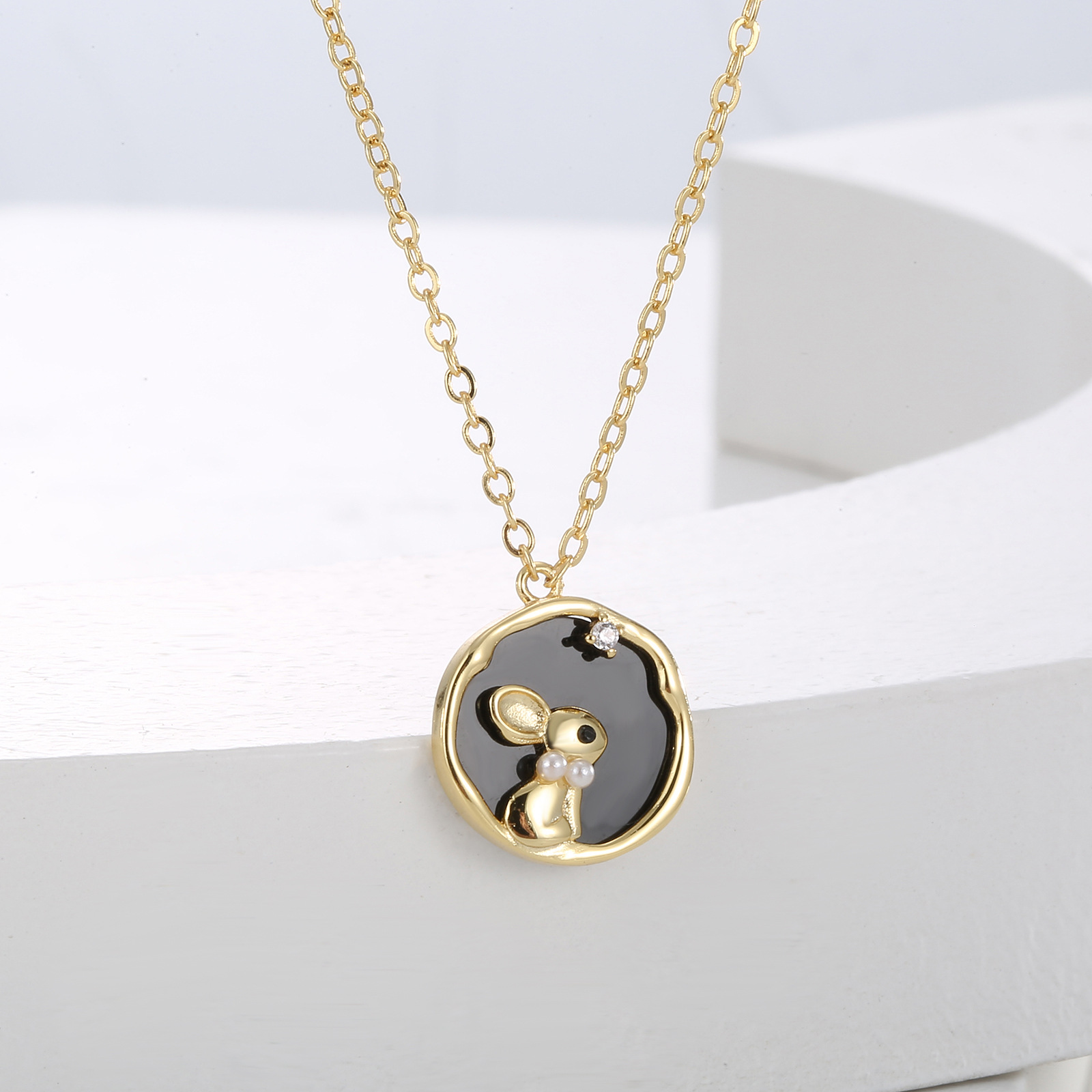 Free shipping Lovely rabbit see the moon designer necklace choker for women gold round retro vintage black cz zircon chokers necklaces jewelry Free sh