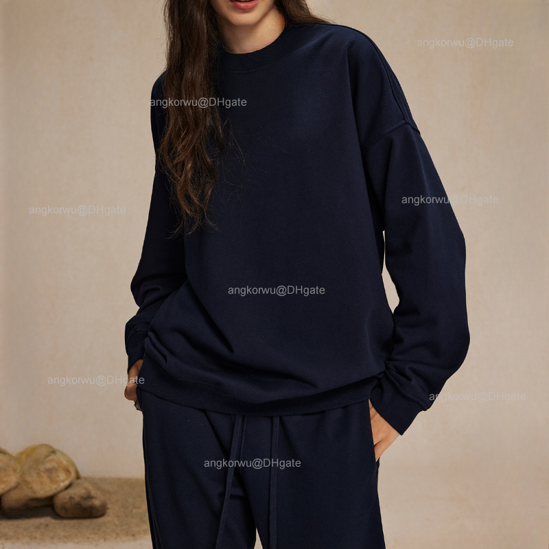 Designer Sweatshirts CREW NECK PULLOVER Yoga Jumper Silver 3D Logo on Chest Loose Sweatwear Unisex Casual SweatTops Lover Sportswear Pairs Well with Sweatpants