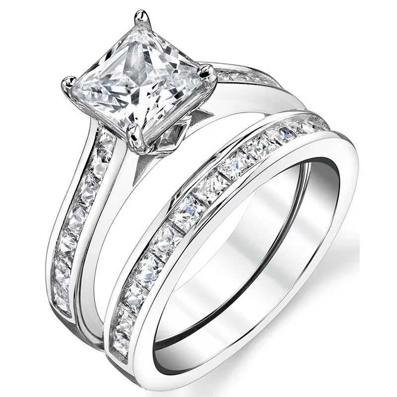 Huitan Opulent 2Pcs Rings Set with Sparkling Cubic Zirconia Charm Eternal Wedding Bridal Jewelry for Women Exquisite Accessories W250606