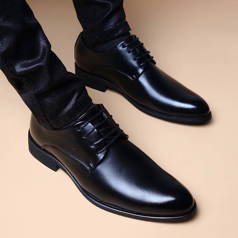 Ddmyoutdoor Men Wedding Leather Business S Dress Pointed Casual Youth British Style Inner Heightening Spring New Arrivals Shoes Outdoor Shoes
