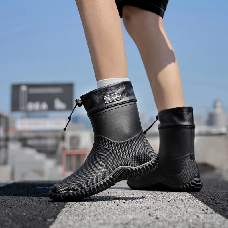 1 Pair Of Mens Short Rain Boots Outdoor Work Clothing Waterproof Shoes Lowtop Lightweight Nonslip Water Beach 250606X