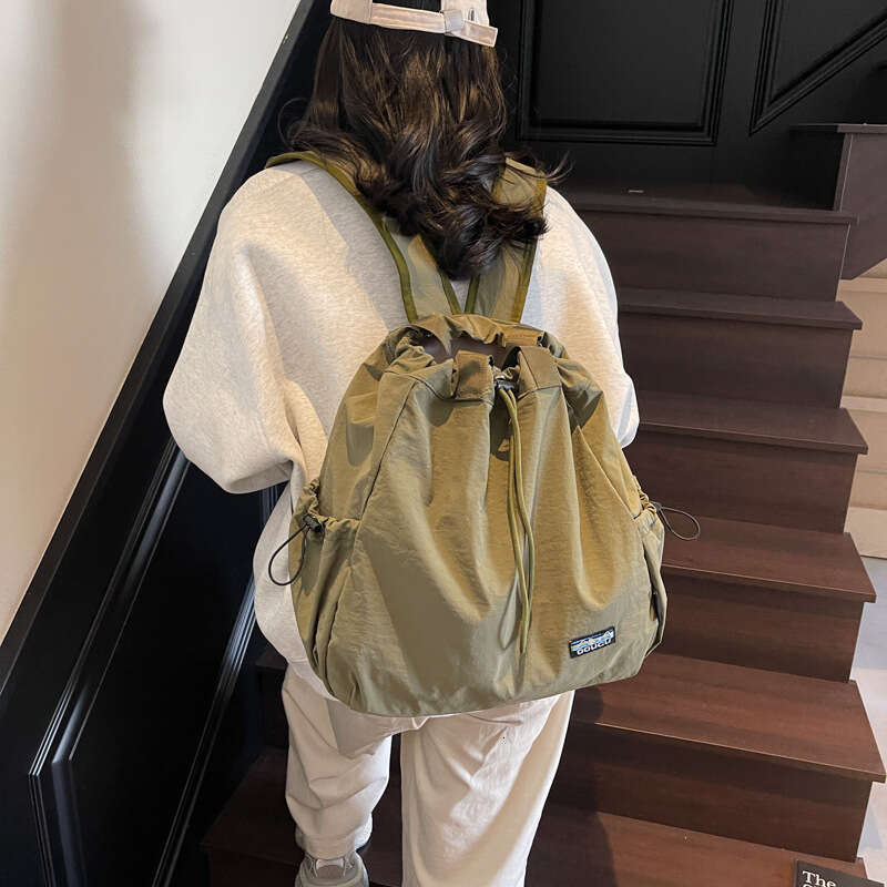 Casual Simple Drawstring Backpack for Women 2025 New Large Capacity High-end Tote Niche Design Shoulder Bag