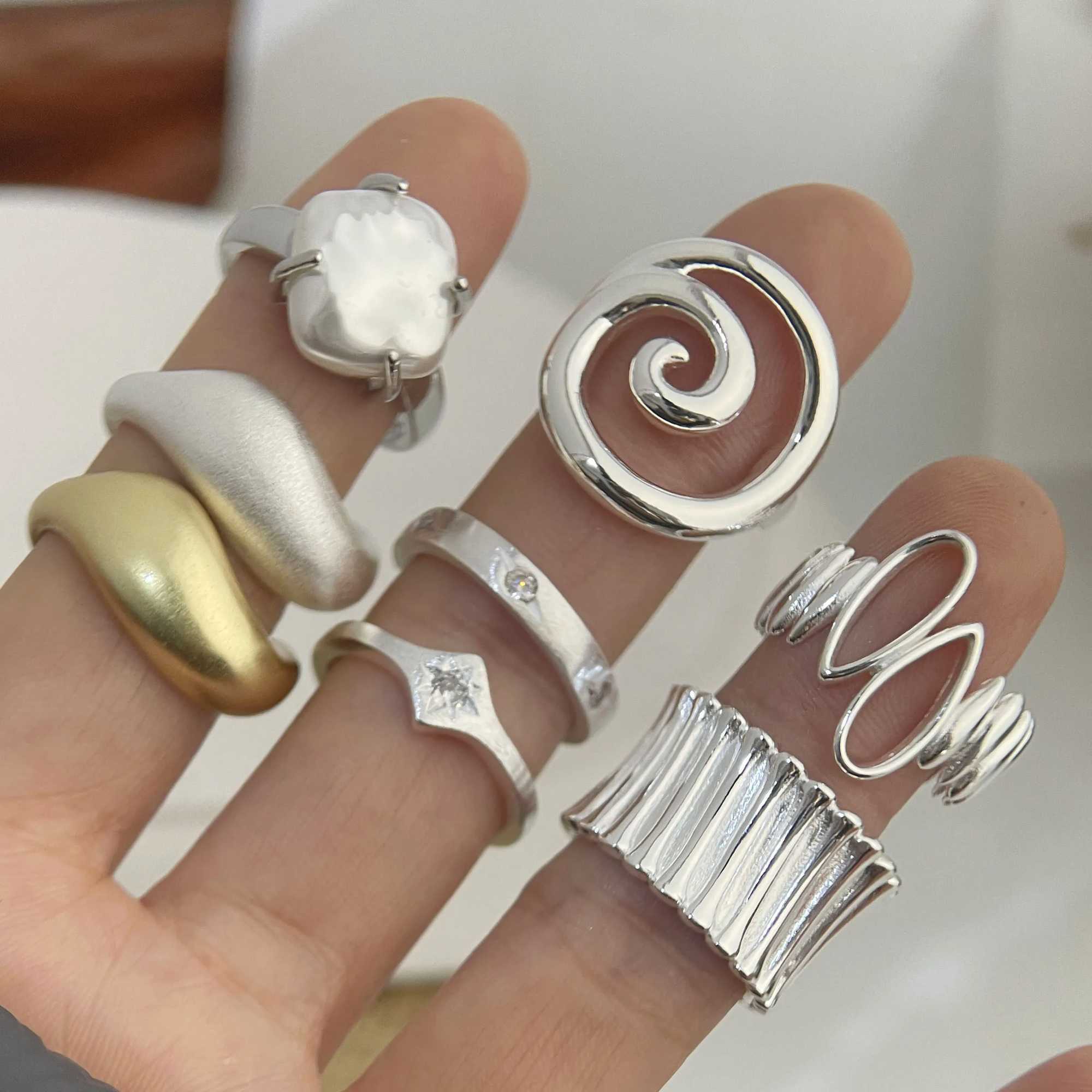 925 Sterling Silver Rings for Women Couple Minimalist Handmade Simple Round Line Ring Party Jewelry Gift Prevent Allergy XJ250606