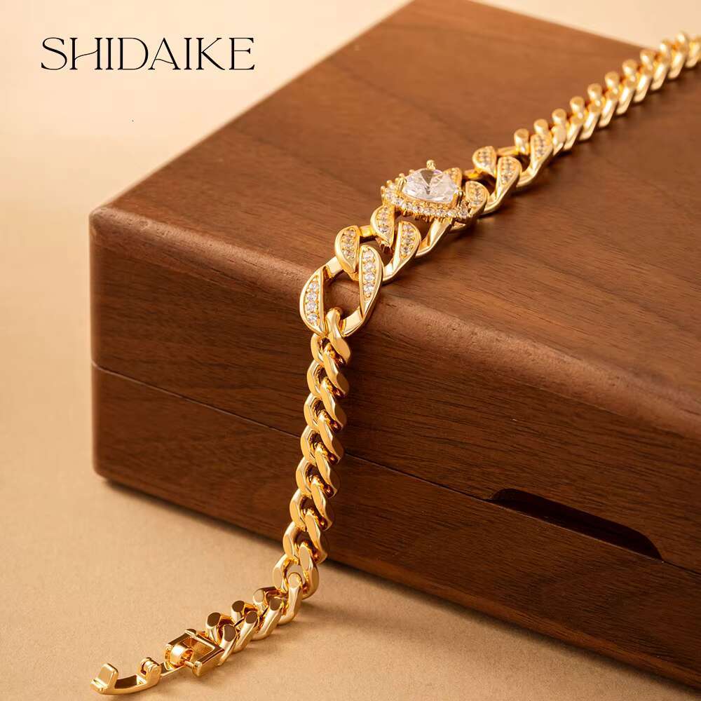 New Fashion Simple Style Hot Sale Gold Plated Jewelry Cuban Rhinestone butterfly Pendant Bracelet for Women and Men