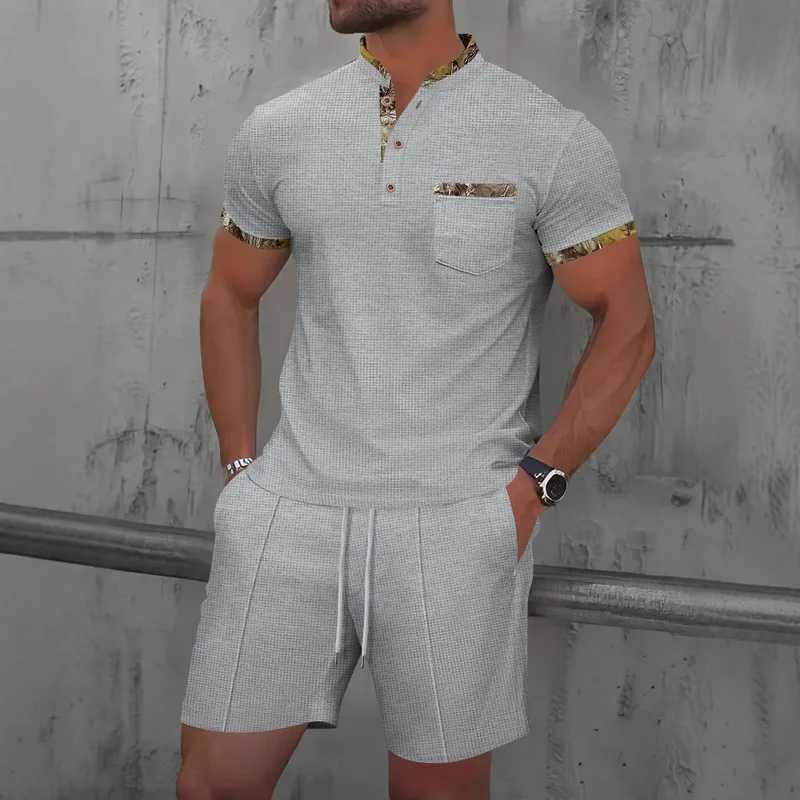 Mens Light Luxury Polo Shirt Set Summer Mens Stand up Collar Button Pocket Waffle Short Sleeve T-shirt Sports Trend Mens Suit W250609