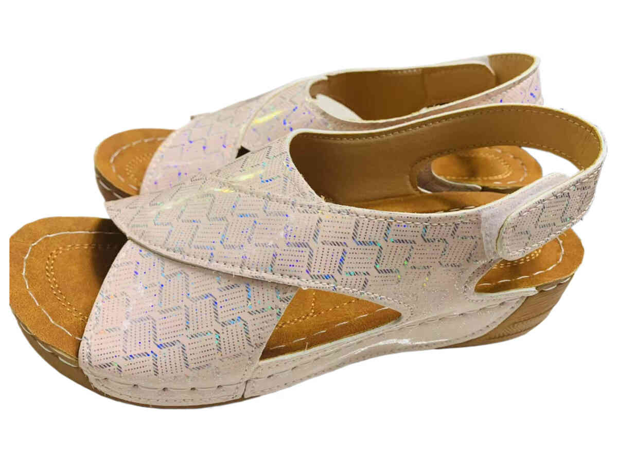 2025 Korean Version Women's Letter Flat Shoes Designer Women's Summer Oversized Simple One Word Slippers Vacation Beach Shoes Letter Printed Casual Shoes