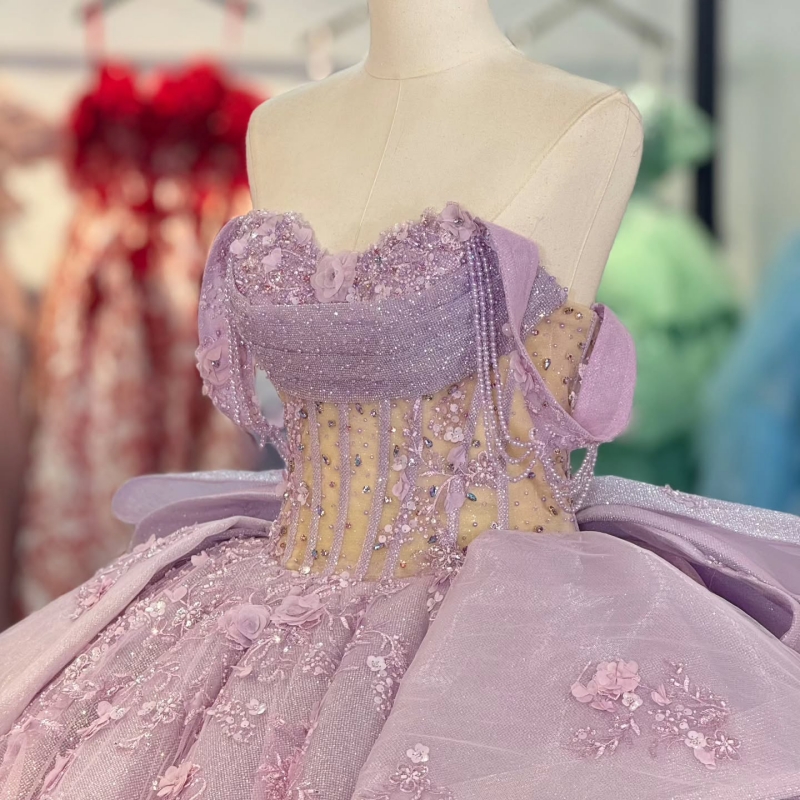 Lilac Shiny Off The Shoulder Ball Gown Quinceanera Dresses Appliques Lace Beading Bow Tull Sweet 16 Dress vestidos 15 Anos