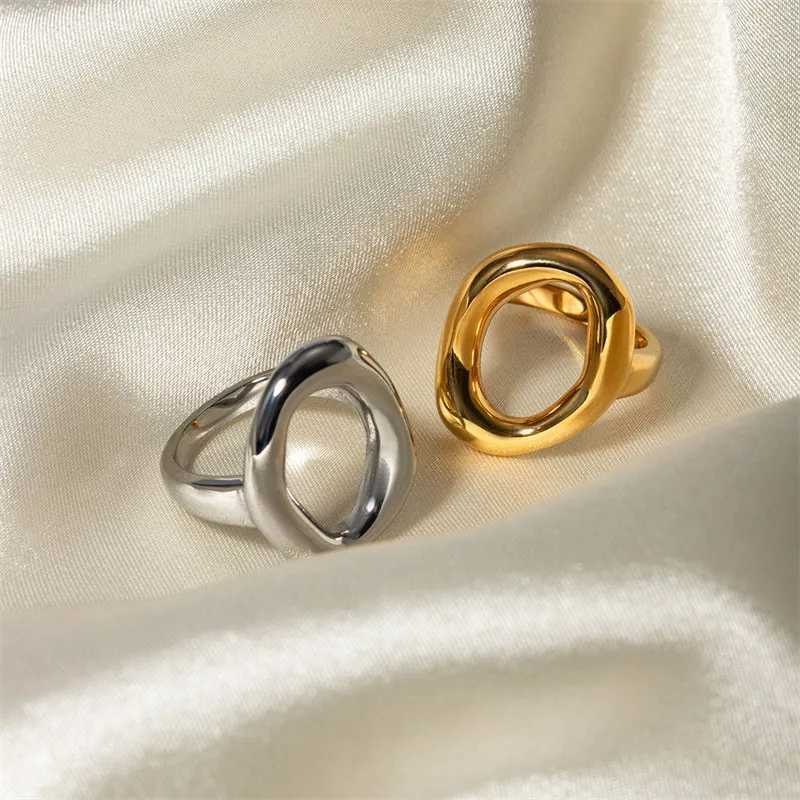 Stainless Steel Chunky Rings For Women Gold Color Waterproof Womens Hyperbole Large Ring Simple Geometric Aesthetic Female Ring W250606