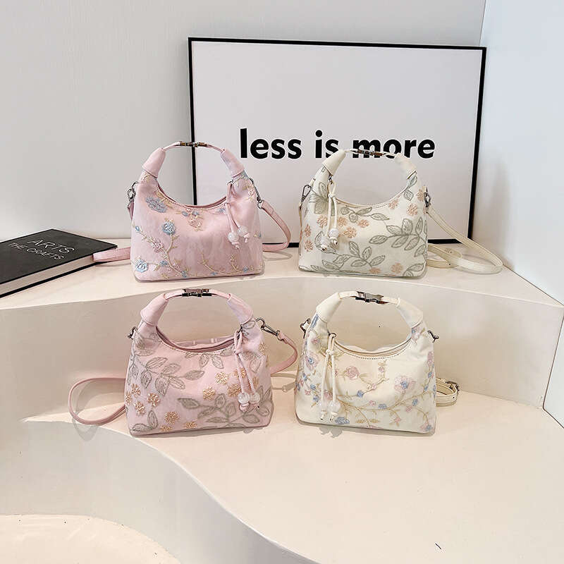 New Chinese Style Handbag for Women Fashion Lace Design Crossbody Cheongsam Hanfu Accessories Elegant Shoulder Bag