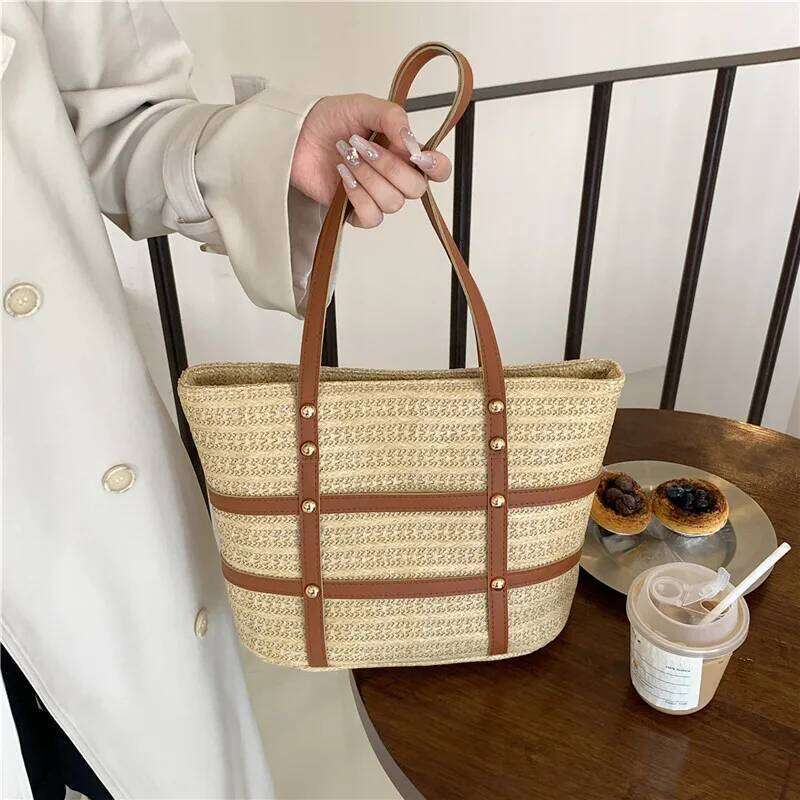Woven Large-Capacity Women's Vegetable Basket Handbag 2025New Fashion Texture Seaside Beach Designer Shoulder Bag