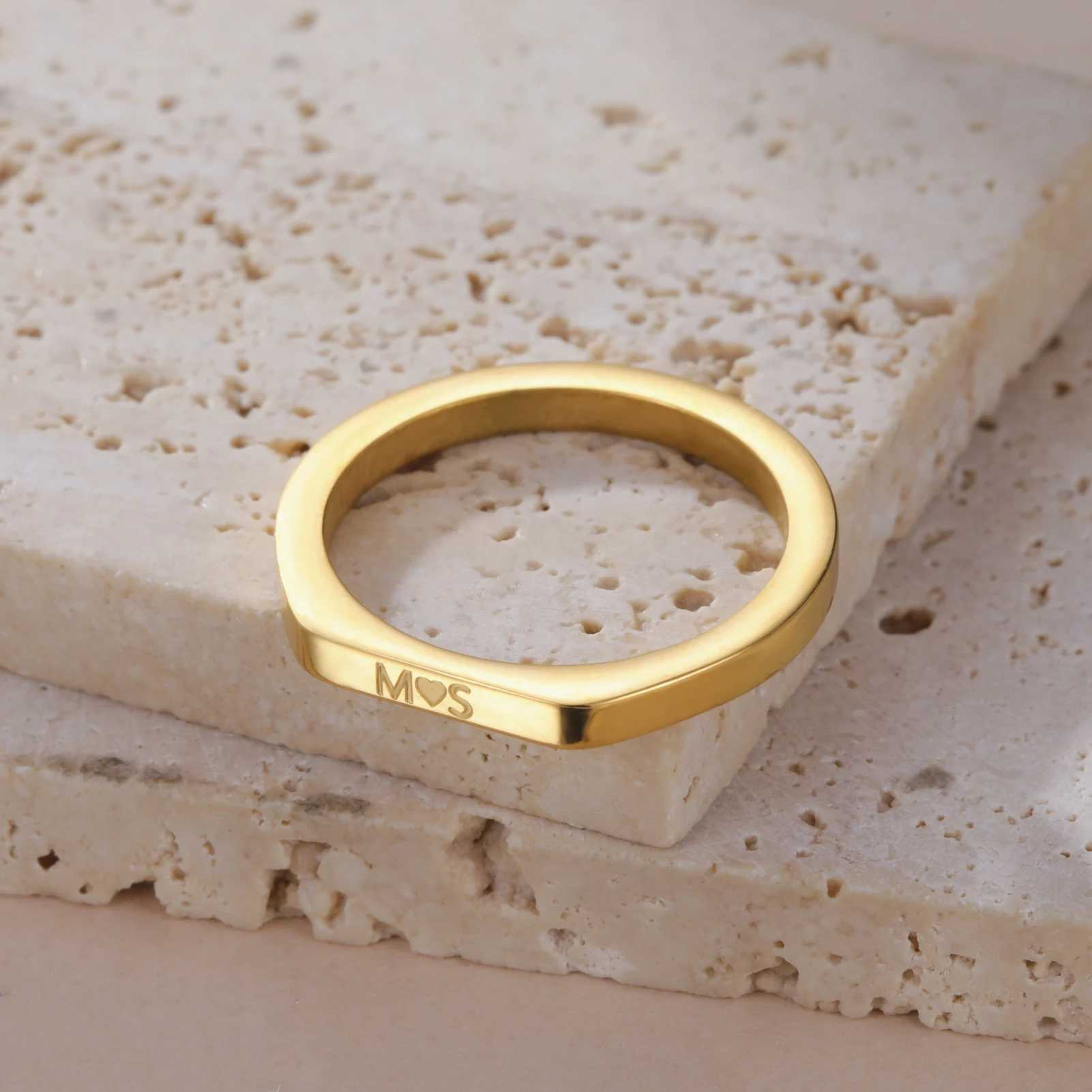 COOLTIME Custom Engraved Name Men Ring Stainless Steel Personalized Signet Monogram Women Rings Jewelry Birthday Gift W250606