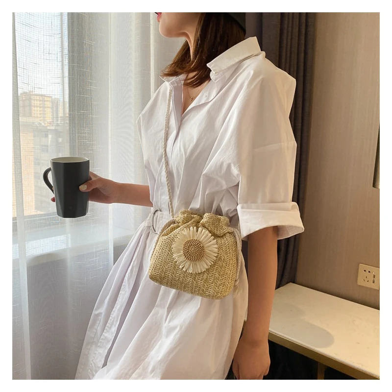 Womens Bag Style in The Summer Straw Weaving Cute Ins Bucket Bag Personality Single-shoulder Crossbody Bag 250606