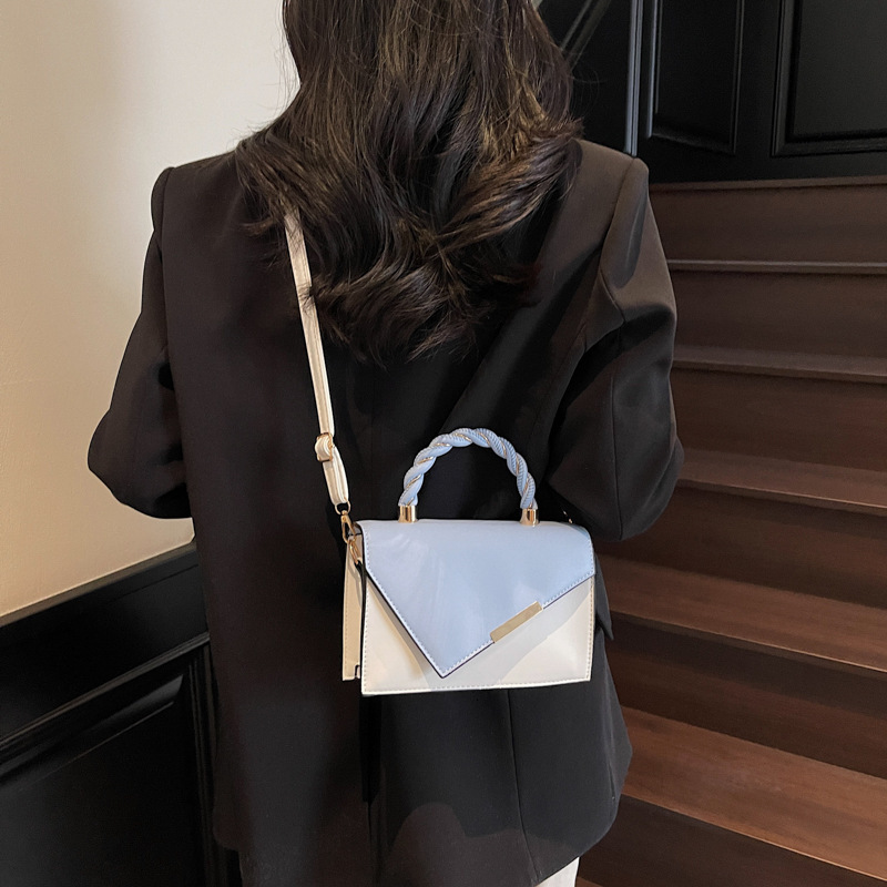 Top brand high-quality new free designer bag cross-border 2025 new personalized patch shoulder bag trendy crossbody bag PU leather texture new free de