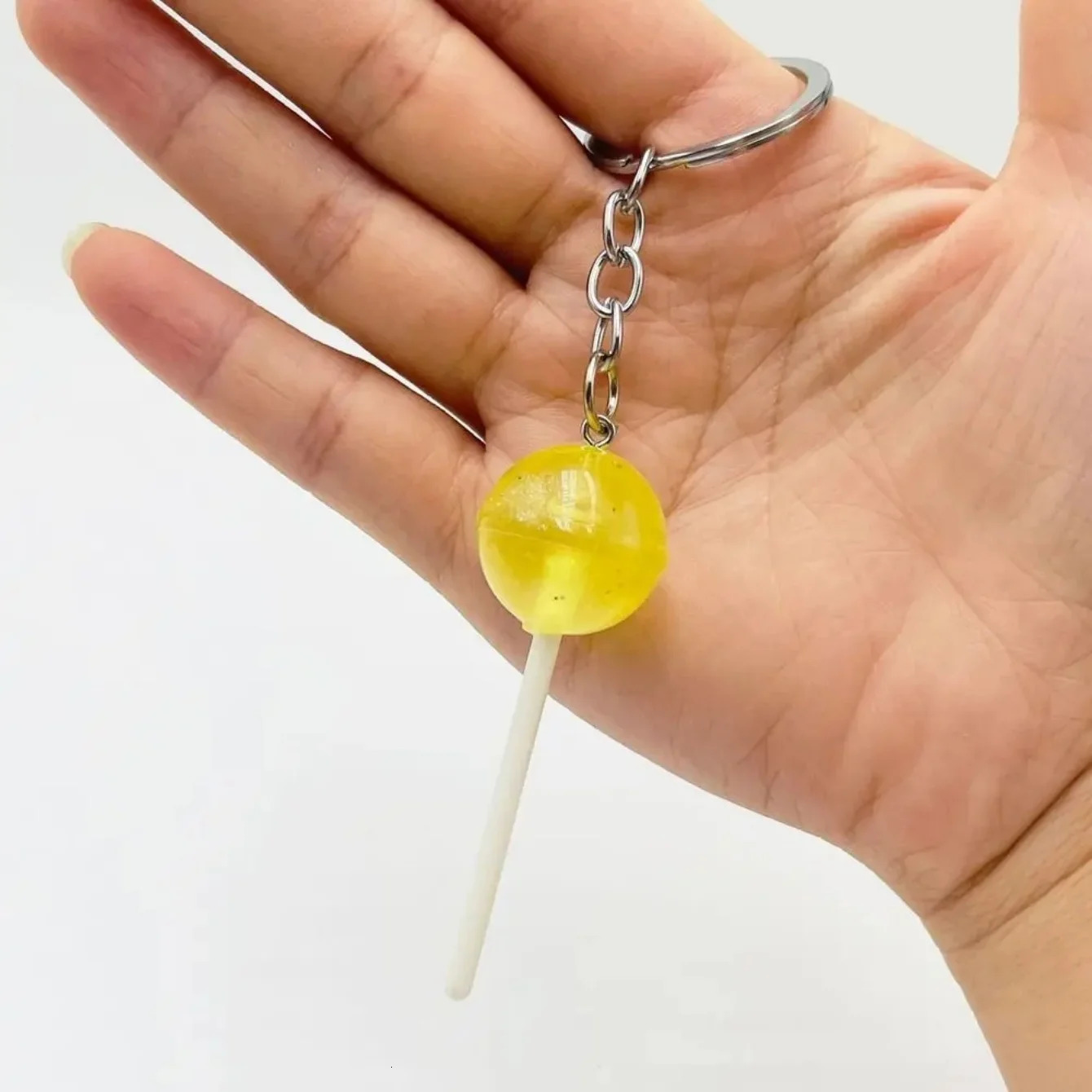 Lovely Resin Candy Lollipop Keychain Mini 3D Simulation Food Key Rings for Men Women Handbag Pendants DIY s Jewelry Gifts 250606