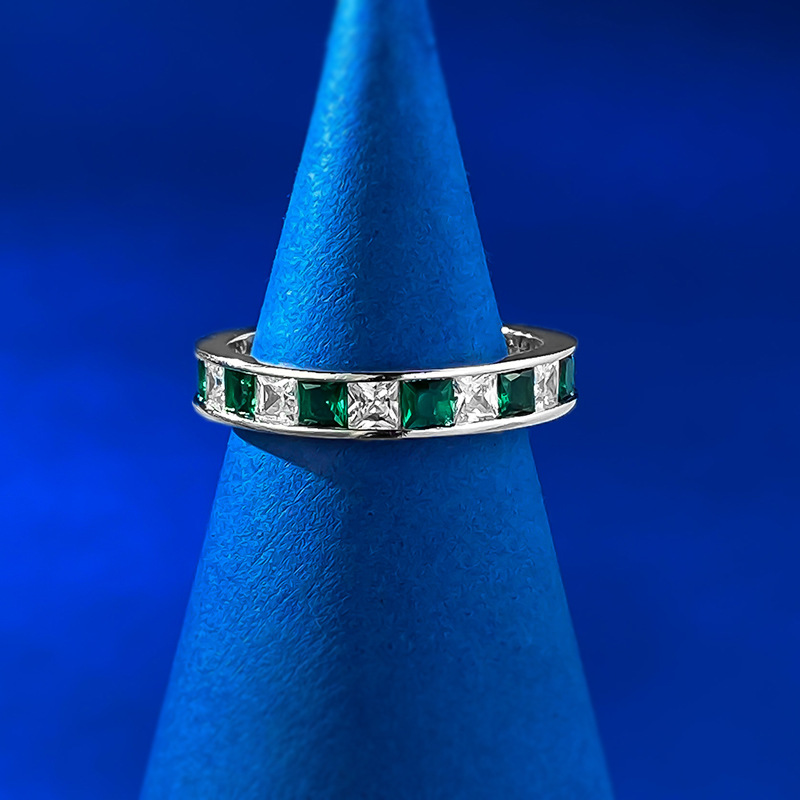 2025 Choucong Elegant Top Sell Luxury Jewelry Handmade Real 100% S925 Sterling Silver Princess Cut Emerald Lab Moissanite Diamond Party Promise Lady W