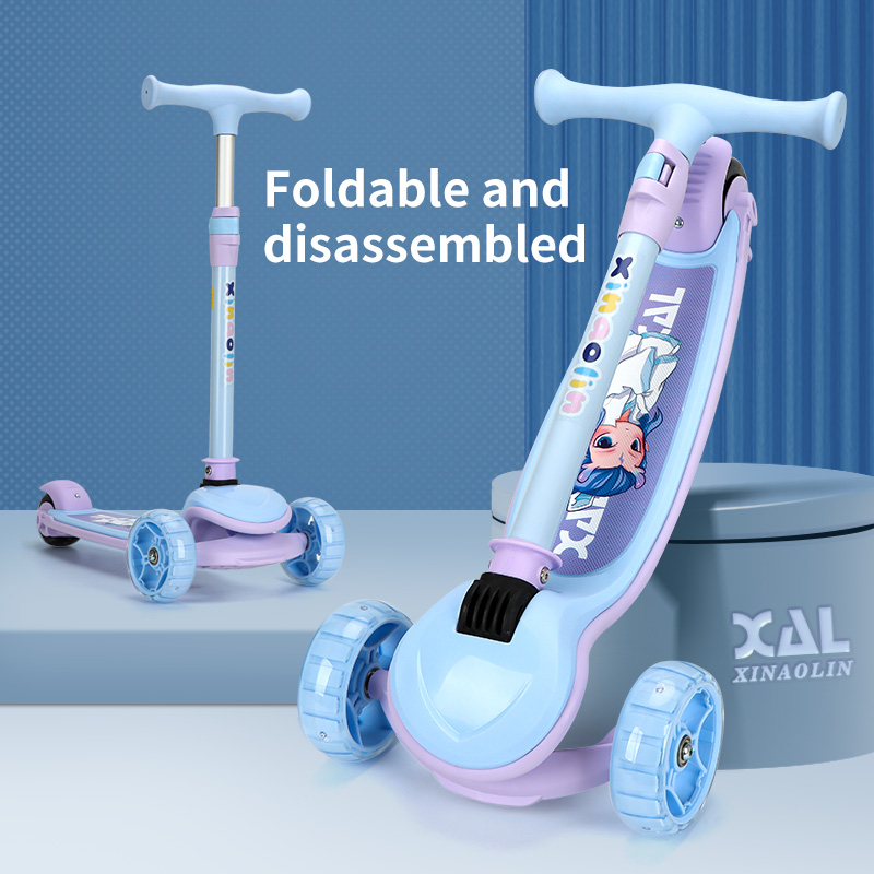 Child-Friendly Foldable Scooter: Wide Pedals for Enhanced Stability and Super Strong Load Capacity