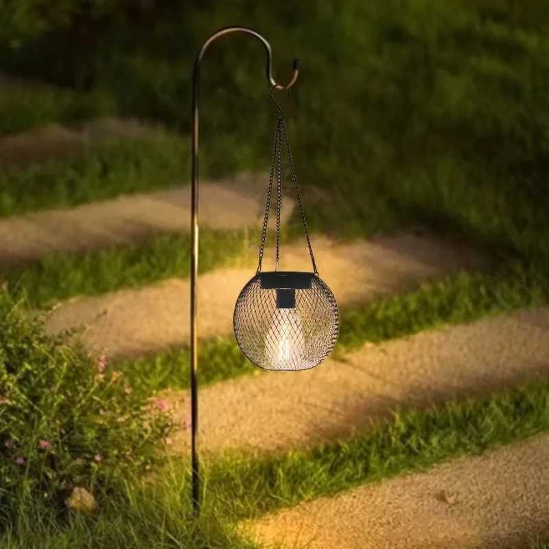 Solar Garden Lights Outdoor Hollow Diamond Pattern Projection Lantern Waterproof Decorative Hanging Lamp for Yard Pathway DecorXJ250606