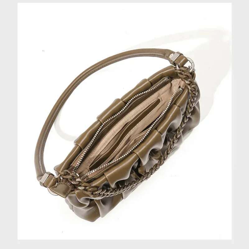 Hot Selling One Shoulder Fashion Ruched Small Square Crossbody Handbag Minimalist Style Women's Chain Underarm Bag Purses Designer Bags