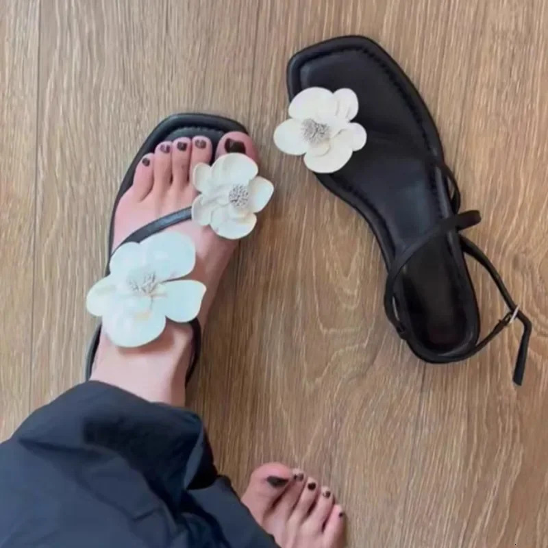Womens Spring and Summer Soft Leather Soft Sole Beach Open Toe Square Heel Shoes Flower Strap Sandals 250605
