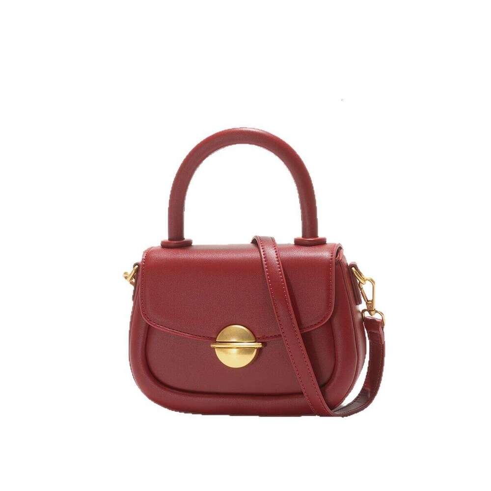 Niche High-End Handheld Saddle Cute New Red for Women Bride Wedding Crossbody Bag