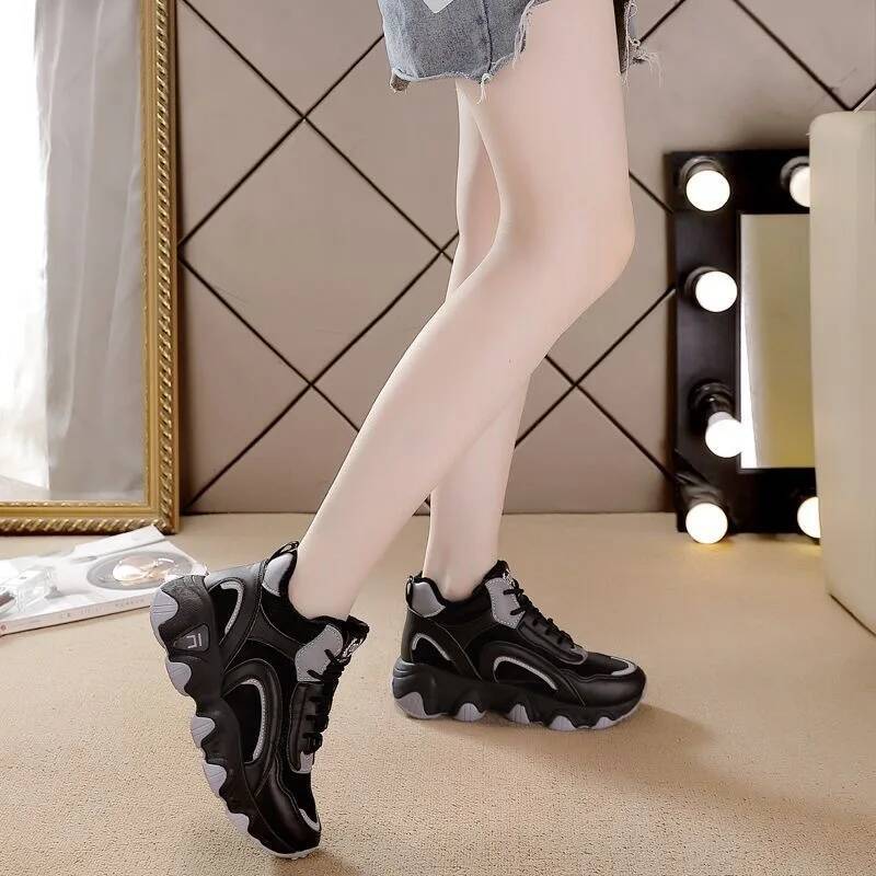 ddmyoutdoor Women Sneakers Cotton Thick Plush Winter New Soft Sole Lace Up Platform Fashion Warm Wear Resistant Casual Shoes Outdoor Outdoor Shoes